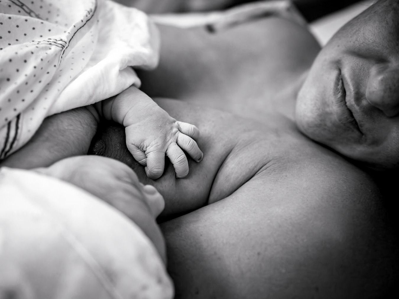 Fotografía de parto en Barcelona (clínica dexeus)